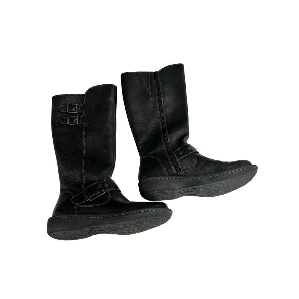 Women's Boc Buckle Accent Studded Oliver Round-Toe Wedge Zip-Up Leather Boot 6 M